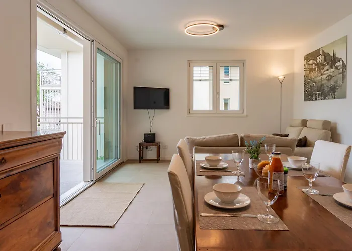 Apartment Luna By Interhome Gravedona